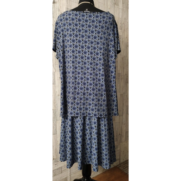 George Woman 2 Piece OUTFIT Skirt Blouse Blue Stretch Size 14 Skirt Size 20 Top - Picture 2 of 9